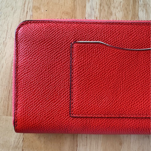 Coach travel wallet -scarlett in color - brand new - Picture 6 of 12